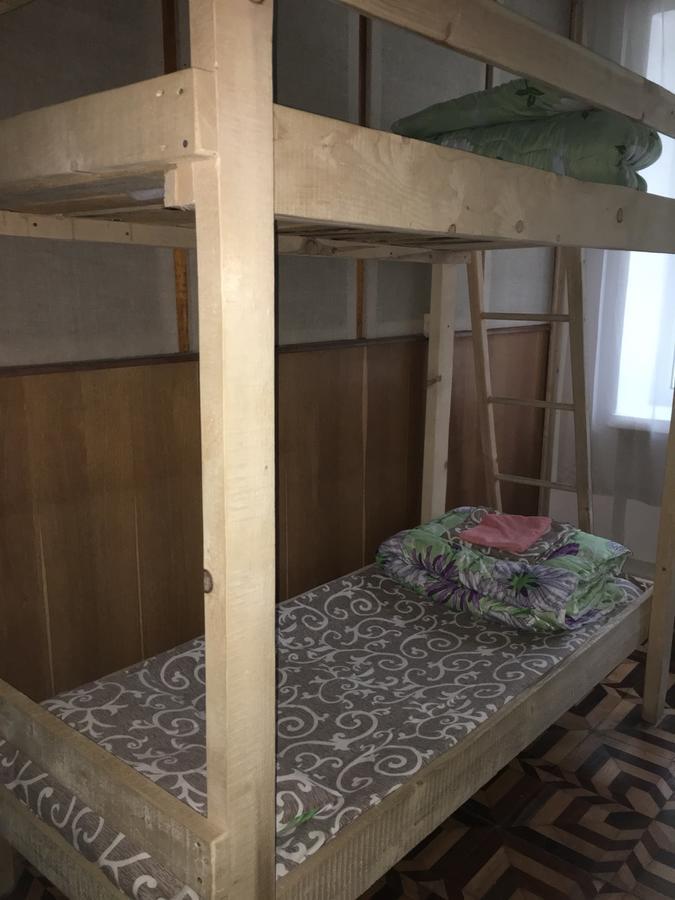 Baron Munchausen Guest House Kamieniec Podolski Zewnętrze zdjęcie